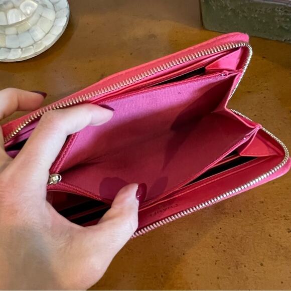 CHANEL Lambskin Quilted 19 Long Zipped Around Wallet Pink RARE - Picture 8 of 12